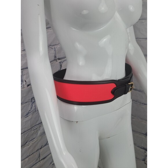 Emilio Pucci Women\'s Vintage Y2K 90s Genuine Leather Belt Italy Medium 28-31\